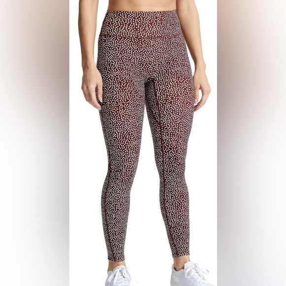 NEW High Waisted Butter Soft Leggings - Picture 4 of 16